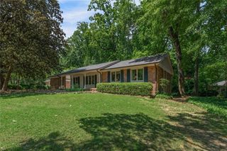 2564 Lake Flair Circle NE, Atlanta, GA 30345