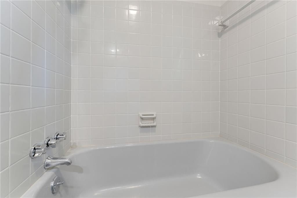 Image 21 of property listing at 2564 Lake Flair Circle NE, Atlanta, GA 30345
