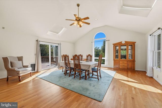 39475 TOLLHOUSE RD, Lovettsville, VA 20180