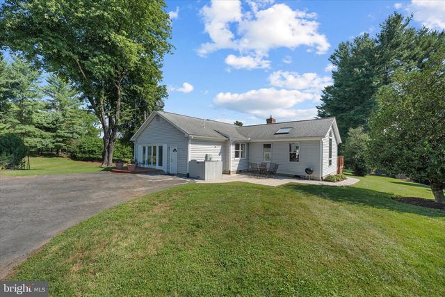 39475 TOLLHOUSE RD, Lovettsville, VA 20180