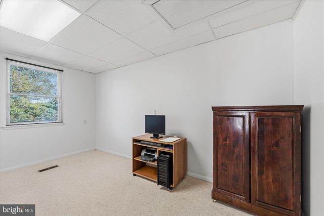 39475 TOLLHOUSE RD, Lovettsville, VA 20180