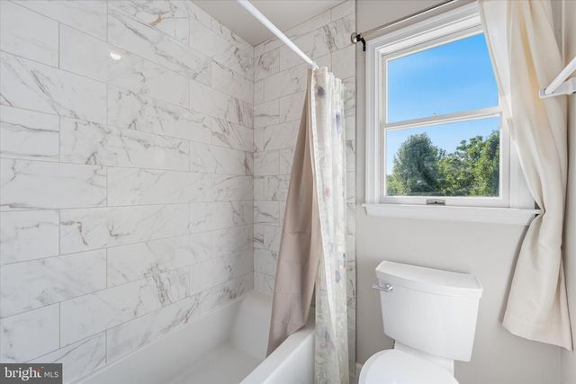 39475 TOLLHOUSE RD, Lovettsville, VA 20180