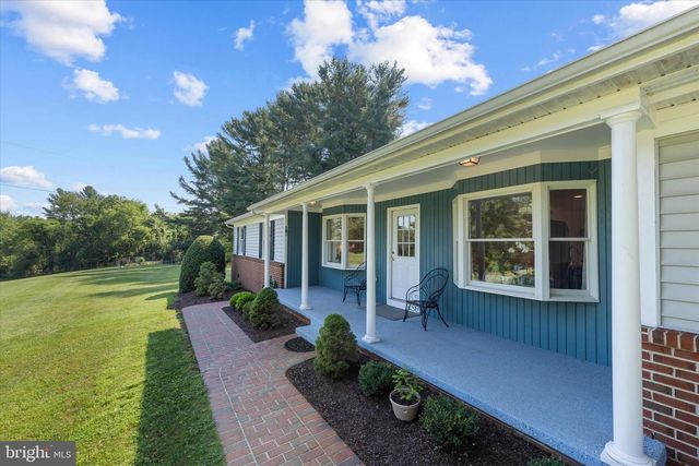 39475 TOLLHOUSE RD, Lovettsville, VA 20180