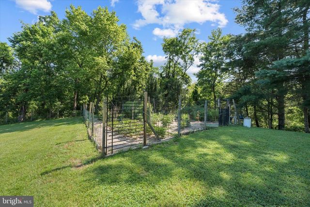 39475 TOLLHOUSE RD, Lovettsville, VA 20180