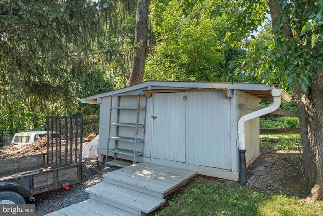39475 TOLLHOUSE RD, Lovettsville, VA 20180