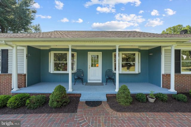 39475 TOLLHOUSE RD, Lovettsville, VA 20180