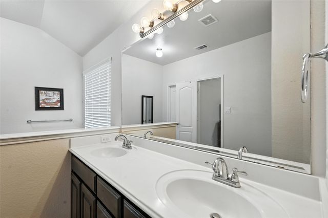 5509 Creek Hill, Fort Worth, TX 76179