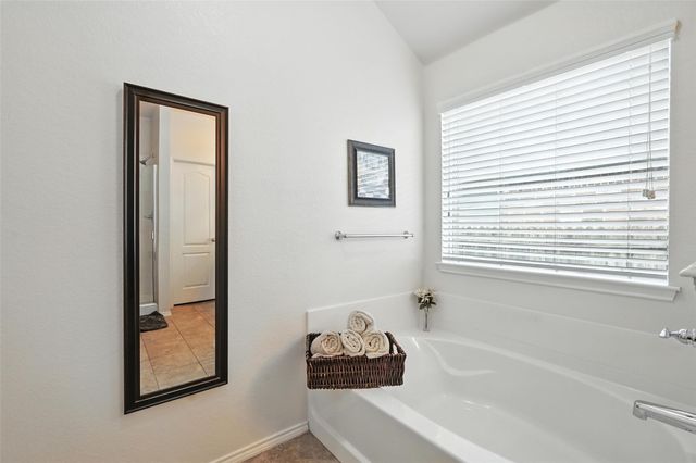 5509 Creek Hill, Fort Worth, TX 76179