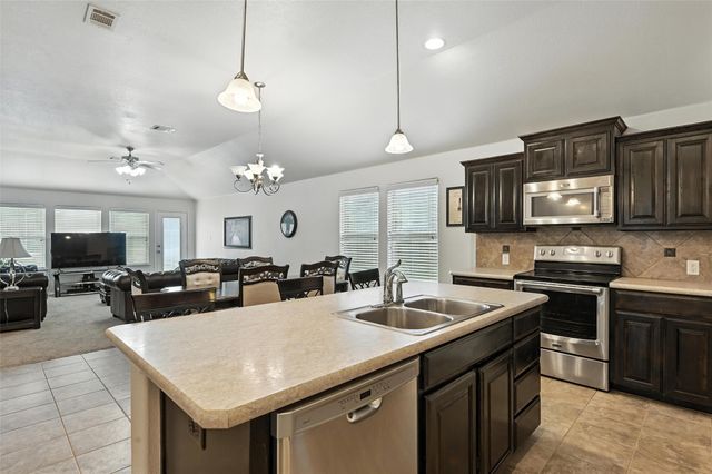 5509 Creek Hill, Fort Worth, TX 76179