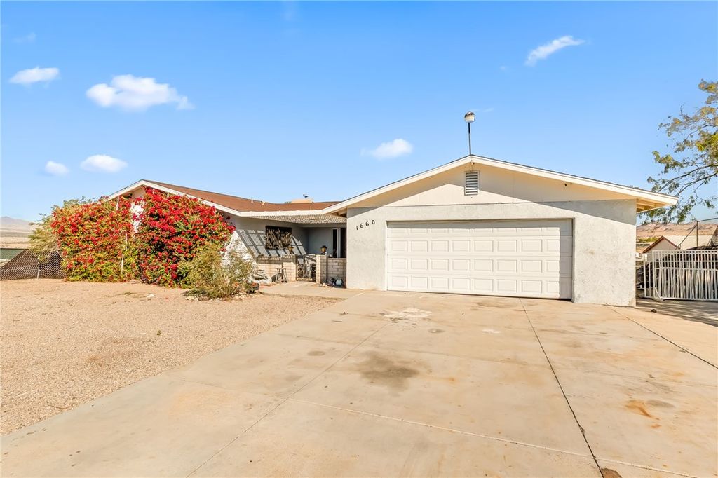 1660 Monte Vista Drive, Bullhead City, AZ 86442