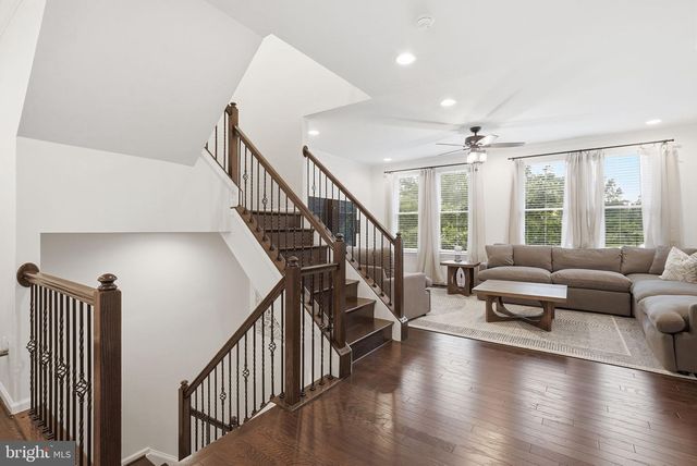9146 POWER HOUSE RD, Lorton, VA 22079