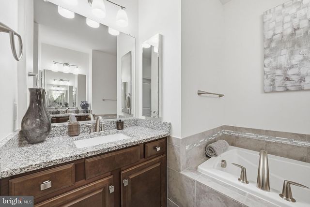9146 POWER HOUSE RD, Lorton, VA 22079
