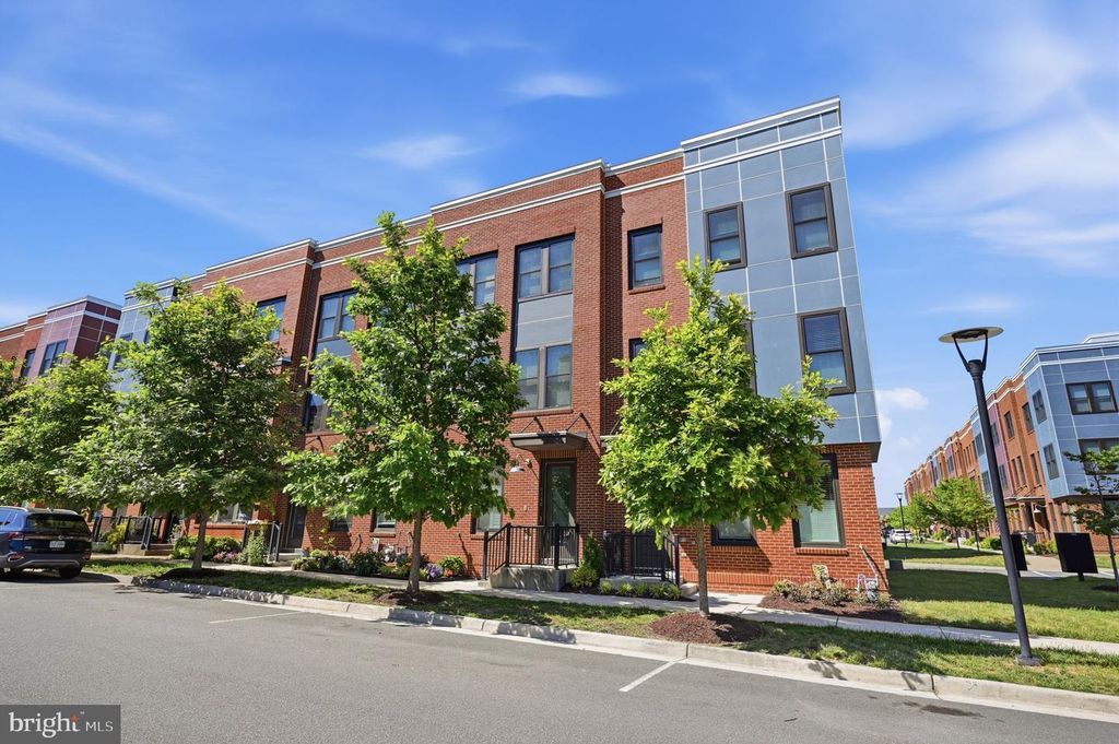 9146 POWER HOUSE RD, Lorton, VA 22079