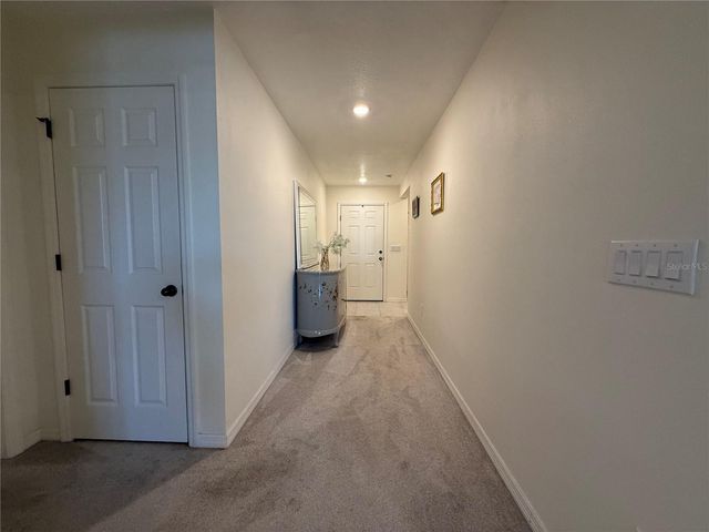 3558 74TH AVENUE CIRCLE E, Sarasota, FL 34243