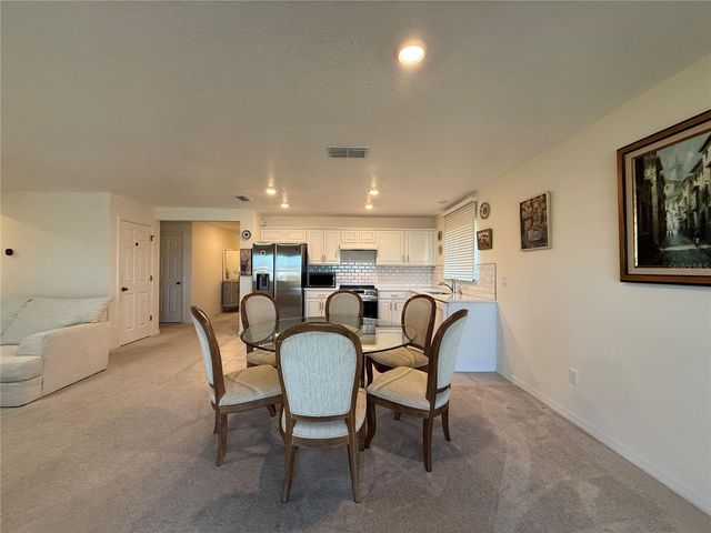 3558 74TH AVENUE CIRCLE E, Sarasota, FL 34243