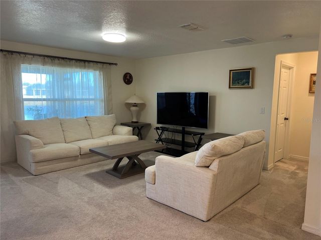 3558 74TH AVENUE CIRCLE E, Sarasota, FL 34243