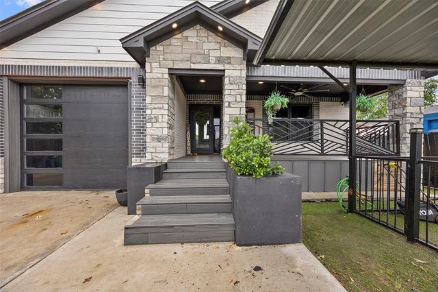 10430 Caxton Street, Houston, TX 77016