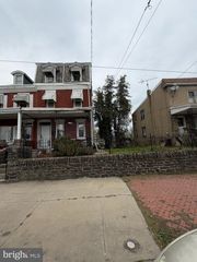 2124 W 3RD ST, Chester, PA 19013