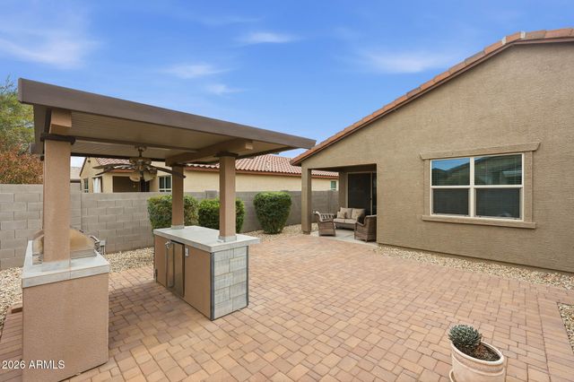 18820 W SHANGRI LA Road, Surprise, AZ 85388