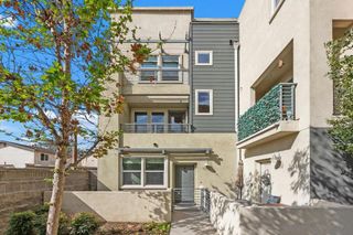 328 Antoni Glen 1006, Escondido, CA 92025