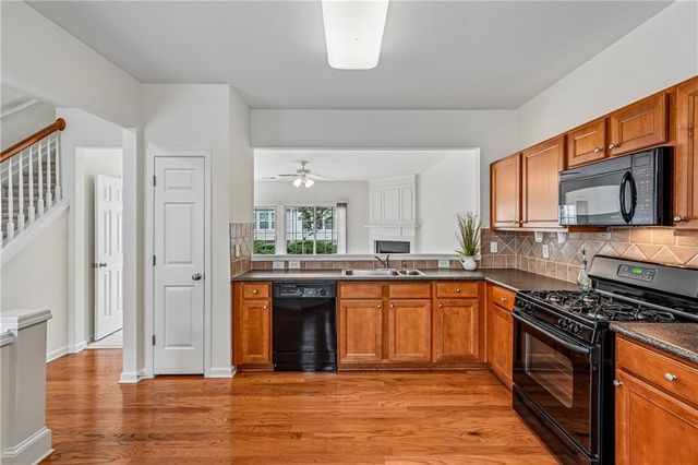 945 Prestwyck Court, Alpharetta, GA 30004