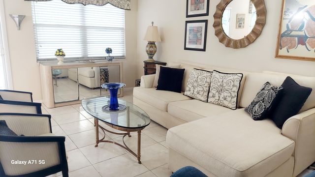 2067 AINSLIE D Drive, Boca Raton, FL 33434