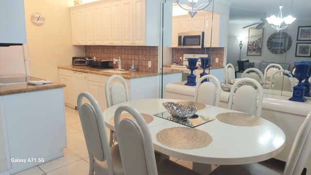 2067 AINSLIE D Drive, Boca Raton, FL 33434