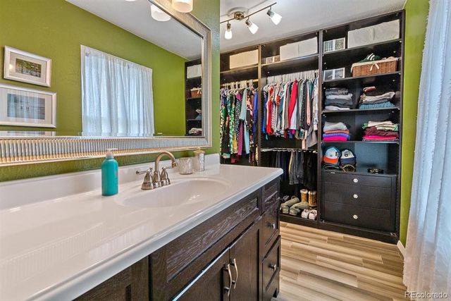 2621 S Xanadu Way F, Aurora, CO 80014
