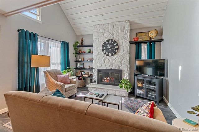 2621 S Xanadu Way F, Aurora, CO 80014