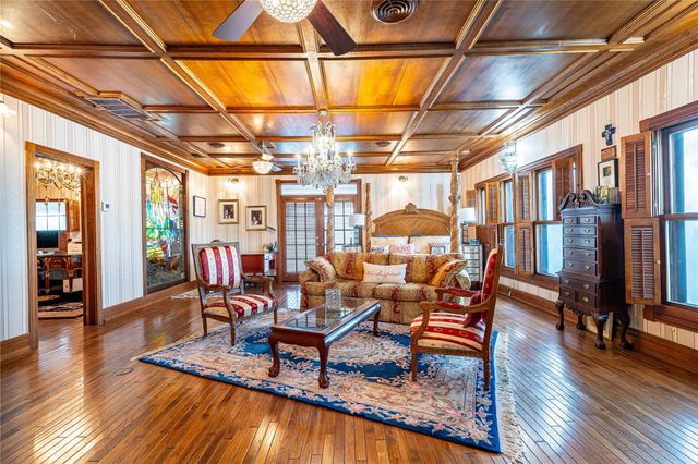 121 Glenmore ST, Corpus Christi, TX 78412