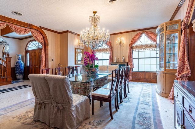 121 Glenmore ST, Corpus Christi, TX 78412