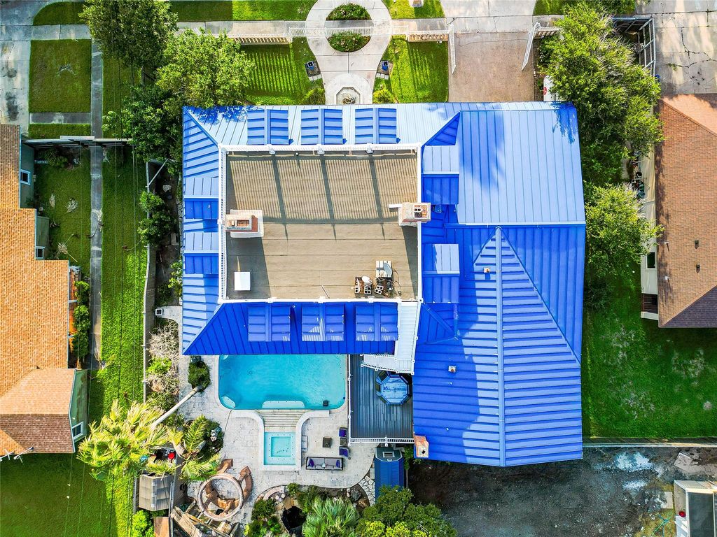 121 Glenmore ST, Corpus Christi, TX 78412