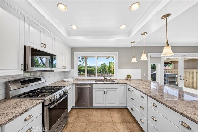 618 Brookline Place, Fullerton, CA 92835