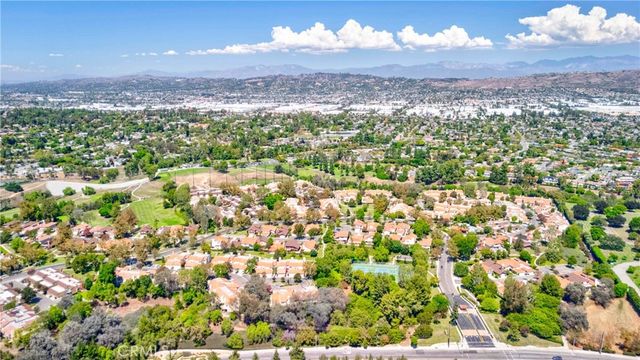 618 Brookline Place, Fullerton, CA 92835