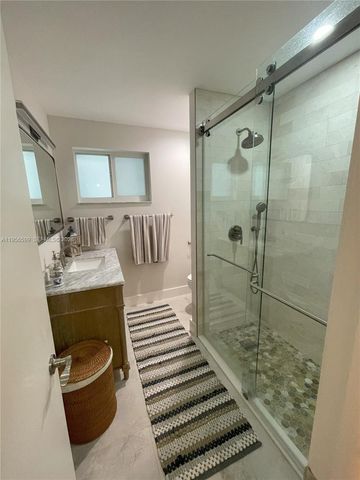 1110 Redbird Ave, Miami Springs, FL 33166