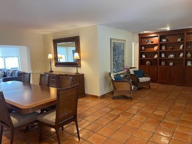 1110 Redbird Ave, Miami Springs, FL 33166