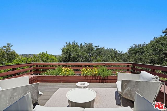 22013 Alta Drive, Topanga, CA 90290