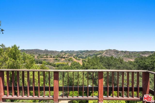 22013 Alta Drive, Topanga, CA 90290