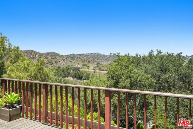 22013 Alta Drive, Topanga, CA 90290