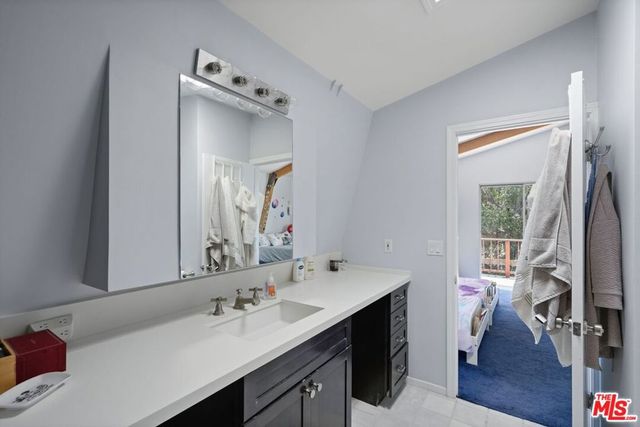 22013 Alta Drive, Topanga, CA 90290