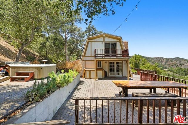 22013 Alta Drive, Topanga, CA 90290