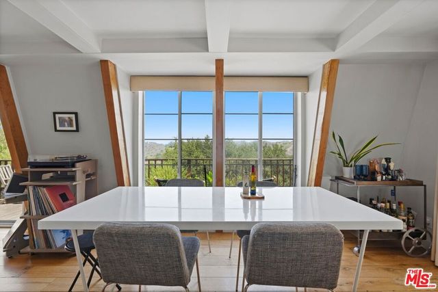 22013 Alta Drive, Topanga, CA 90290