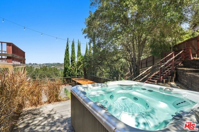 22013 Alta Drive, Topanga, CA 90290