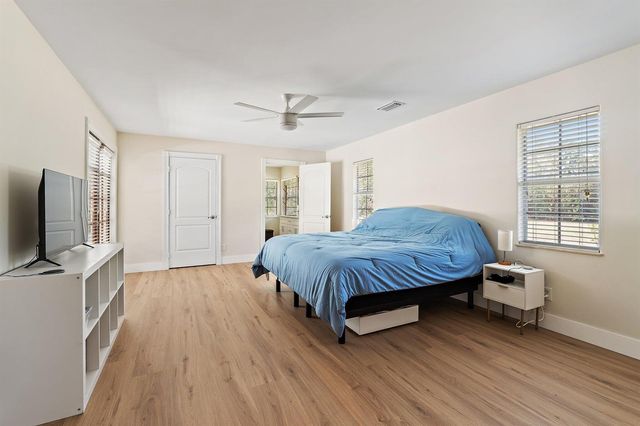 11217 169th Court N, Jupiter, FL 33478