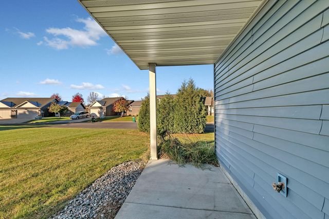 617 Cottonwood Avenue, Litchfield, MN 55355