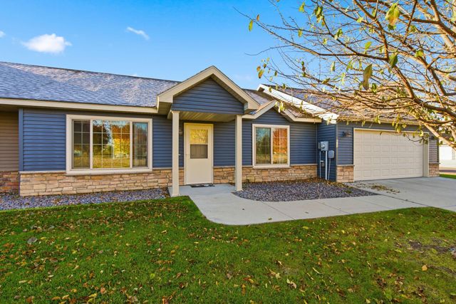 617 Cottonwood Avenue, Litchfield, MN 55355