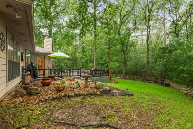 106 Wood Forest Lane, Huntsville, TX 77340