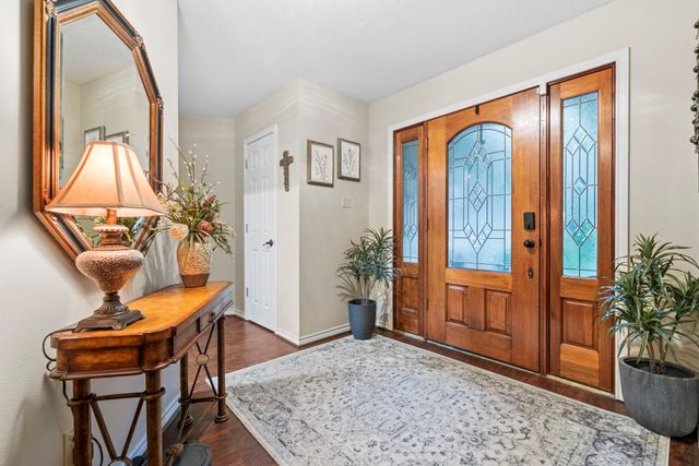 106 Wood Forest Lane, Huntsville, TX 77340