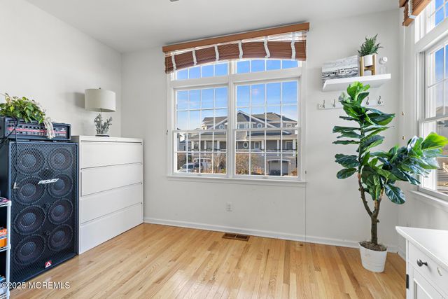 9315 N Susan Lane, Long Beach Twp, NJ 08008