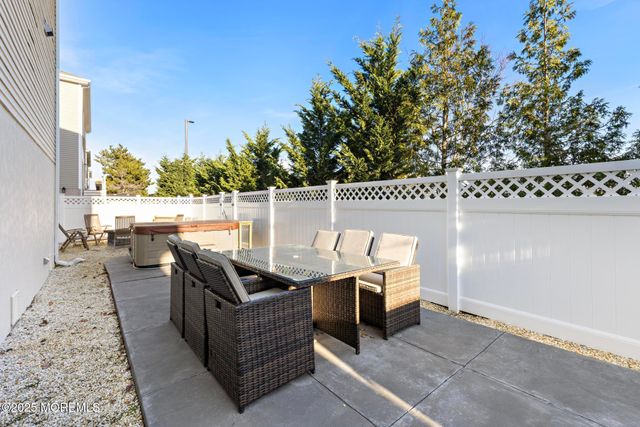 9315 N Susan Lane, Long Beach Twp, NJ 08008